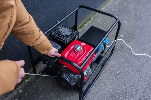Pornire generator pe benzina