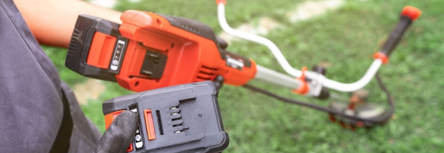 Motocoasa electrica cu acumulator interschimbabil