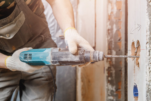 Cele mai bune utilizari ale unui rotopercutor 