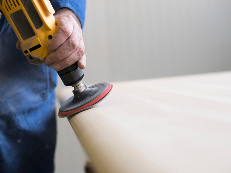 top utilaje si unelte necesare intr-o fabrica de mobila