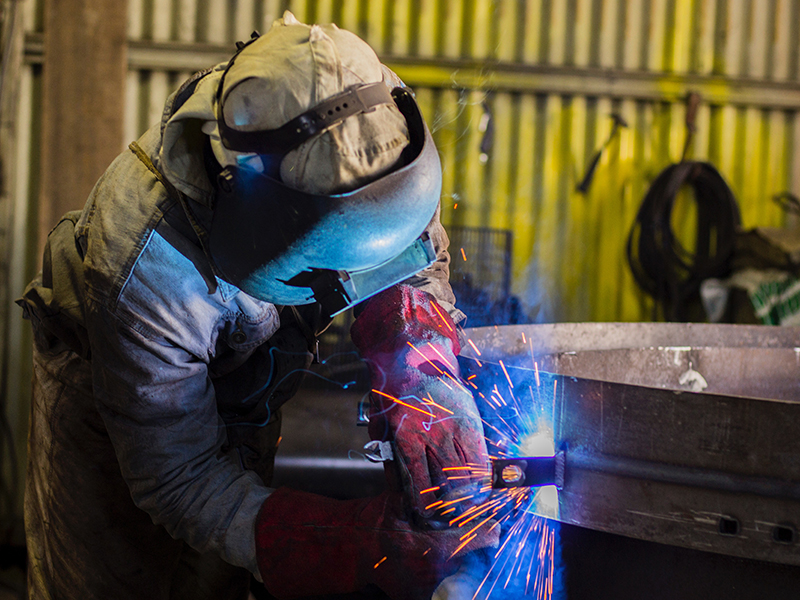 Sudarea in medii periculoase: sfaturi si echipament necesar