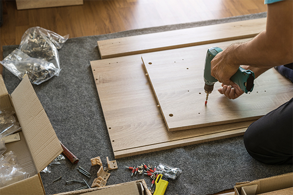 Unelte pentru montarea mobilei acasa