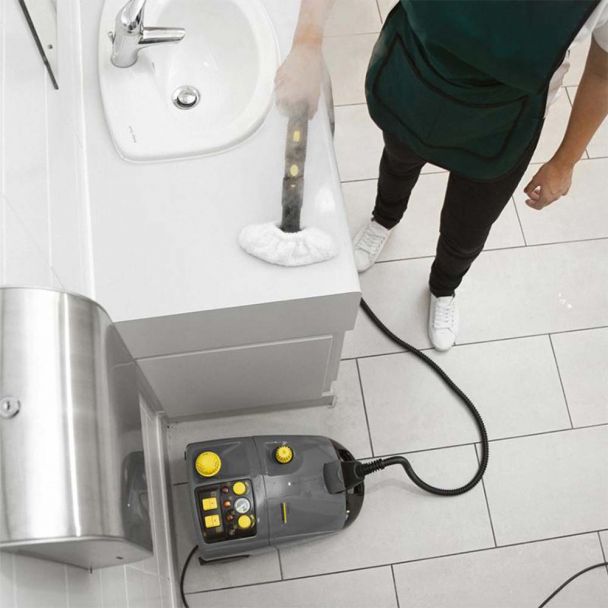 Aparat profesional de curatat cu abur Karcher