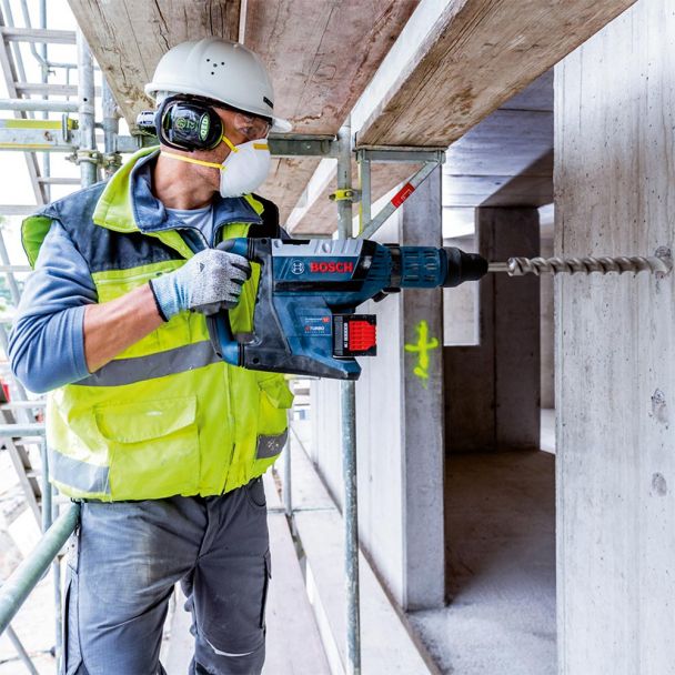 Ciocan rotopercutor SDS Max cu acumulatori Bosch GBH 18V-45 C Professional, 12.5 J