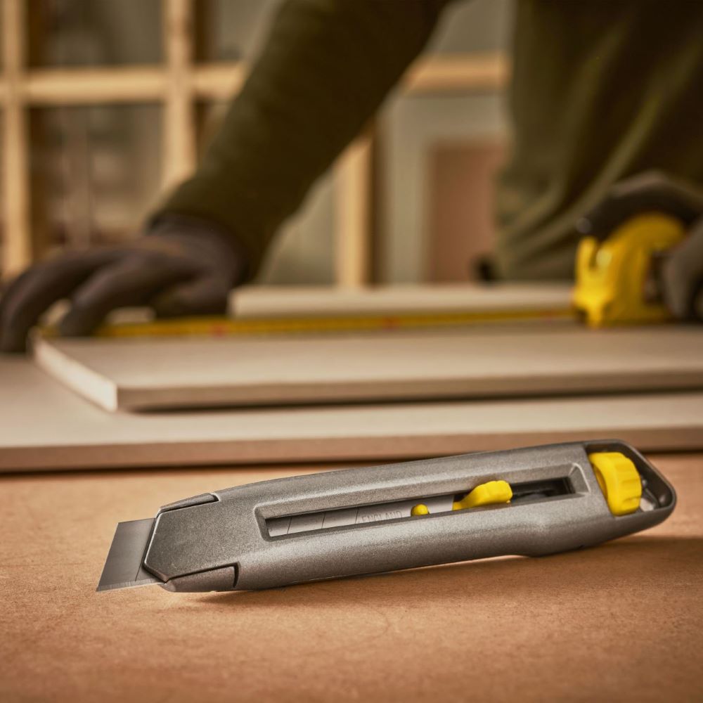 Cutter Stanley 4-10-018, INTERLOCK, 165 x 18 mm, vrac - imagine 5