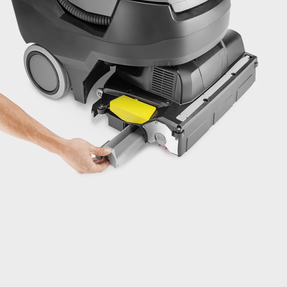 Masina de curatat pardoseli Karcher BR 45/22 C Bp Back Go!Further, acumulator 25,2V / 30Ah, perie 450mm - imagine 4