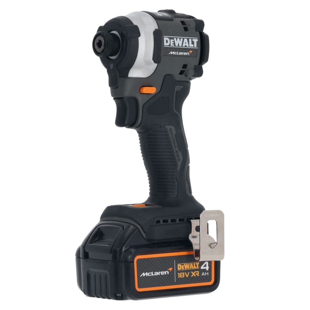 Set 2 masini DeWalt DCK200MM2T, editie speciala McLaren, cu 2 acumulatori XR 18V / 4.0 Ah si incarcator in valiza TSTAK - imagine 3