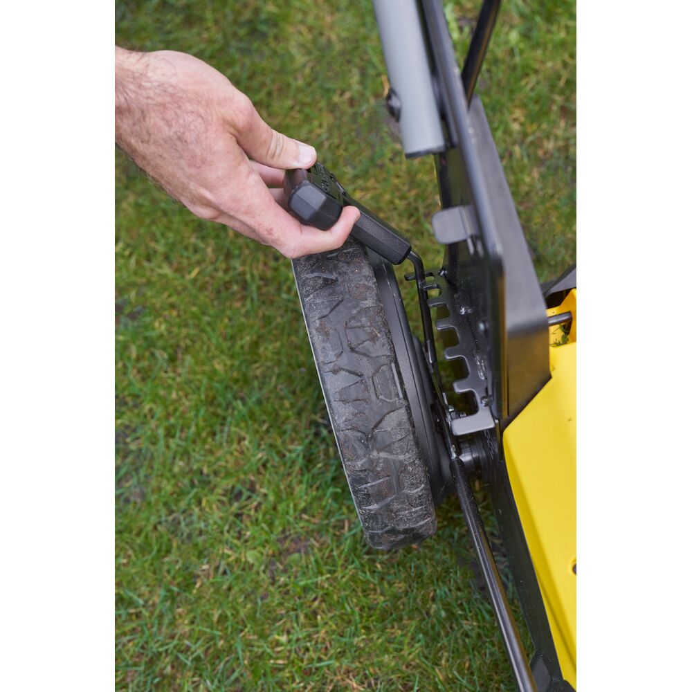 Masina electrica de tuns gazon Stanley Fatmax V20 SFMCMWS251B , fara acumulatori,18 V, autopropulsata, 51 cm - imagine 7