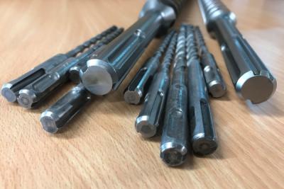Care sunt diferentele intre burghiele SDS-Plus vs SDS-max