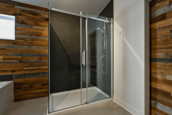 Cum sa construiesti o cabina de dus: sfaturi si unelte recomandate