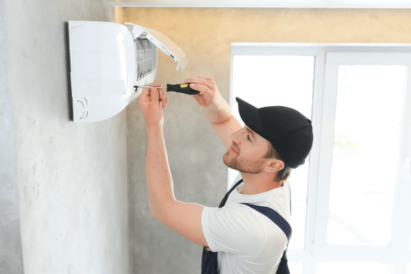 Cum sa repari aerul conditionat? - 9 sfaturi