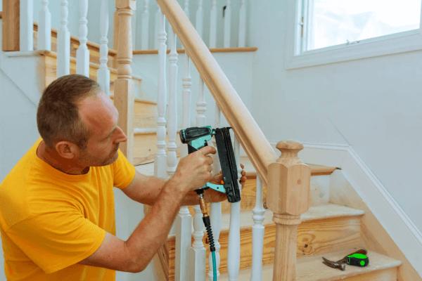 Montarea balustradelor din lemn: tot ce trebuie sa stii 