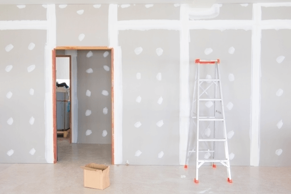 Ghid pas cu pas pentru montajul peretilor despartitori din rigips