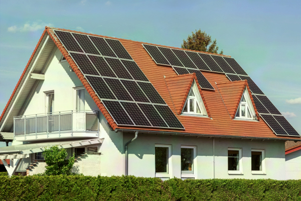 Cate panouri fotovoltaice sunt necesare pentru o casa? - Breasla ...